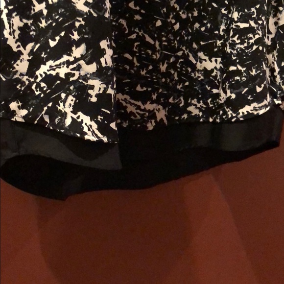 Banana republic top size small - Picture 3 of 4